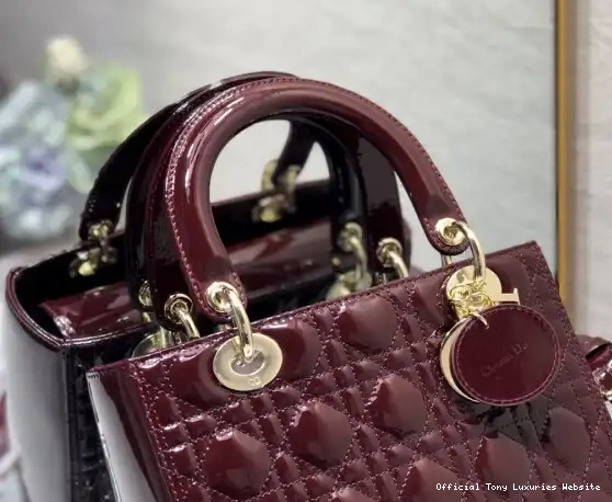 Tony Luxuries LADY MEDIUM 24CM diro 0528
